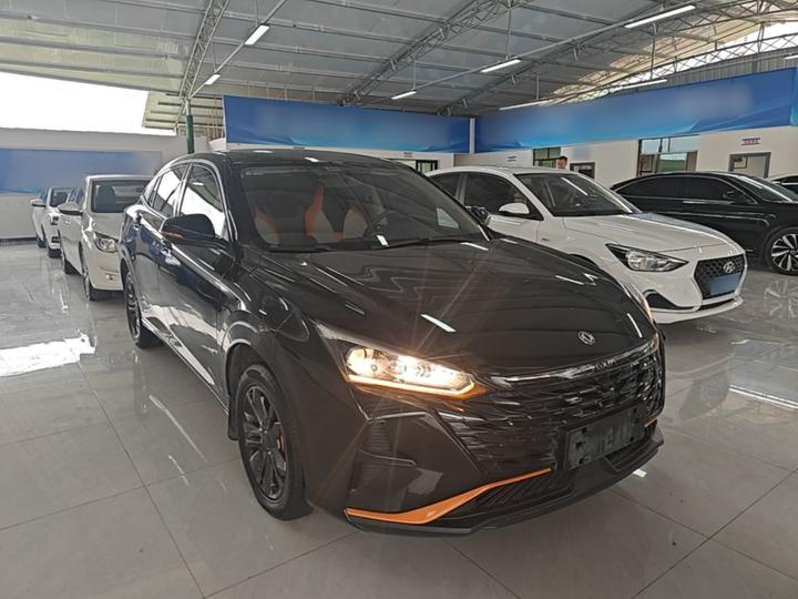 Yixuan 2023 1.5L AT LX photo 3