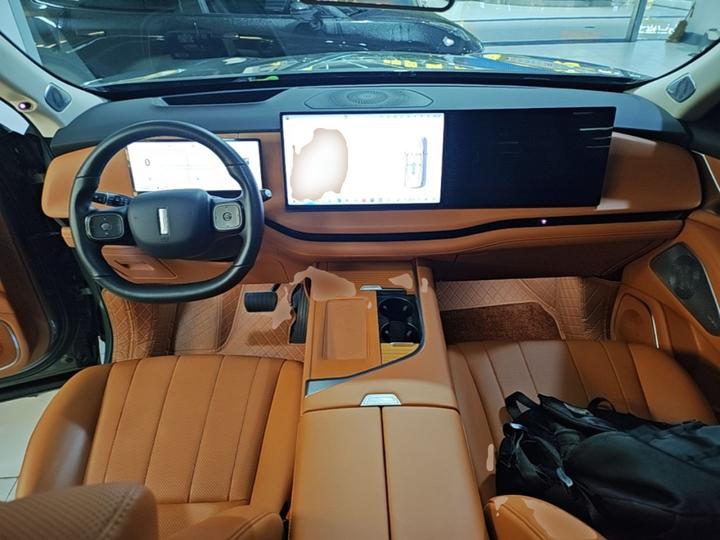 Blue Mountain 2025 AWD Max photo 2