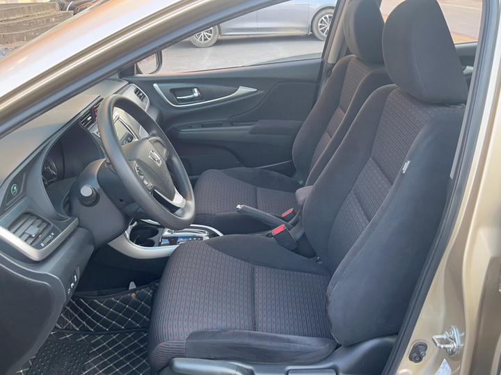 Crider 2016 1.8L CVT Luxury photo 7