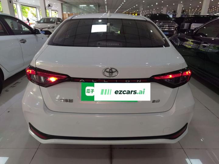 2022 2.0L Elite photo 3