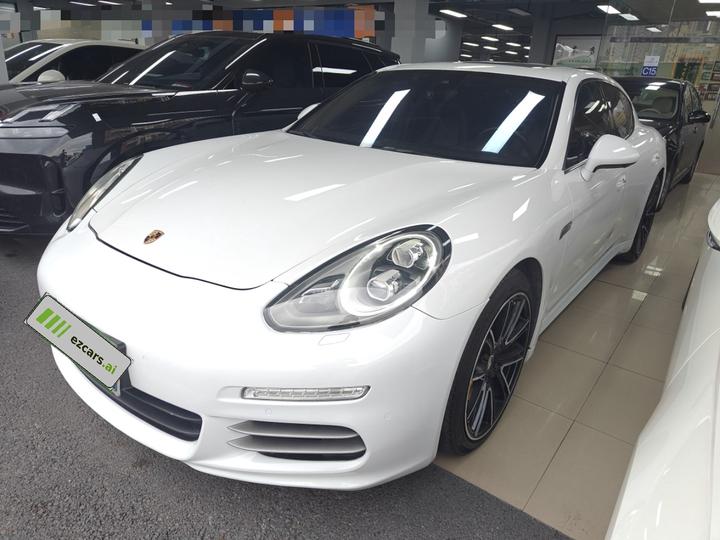 2014 Panamera 4 3.0T