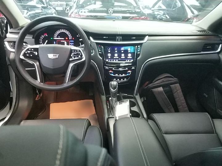 XTS 2018 28T Elite photo 5