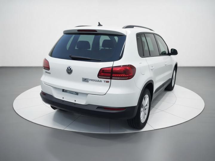 Tiguan 2015 1.8TSI AT RWD Comfort photo 4