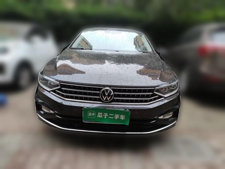 Magotan 2023 200 Anniversary Edition 330TSI DSG Leading photo 2