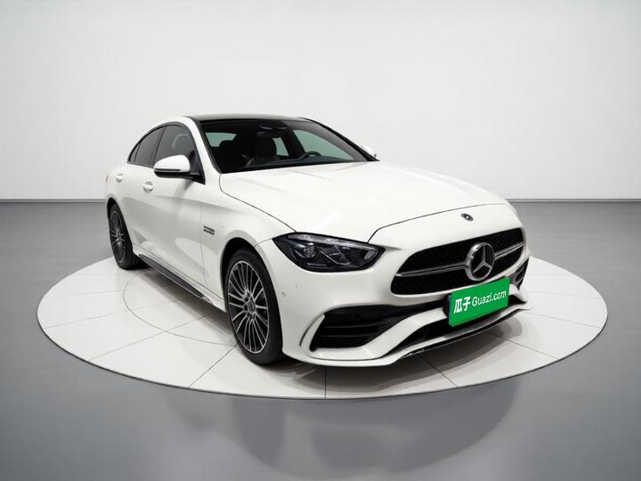 C-Class 2023 Facelift C 260 L Sport photo 3