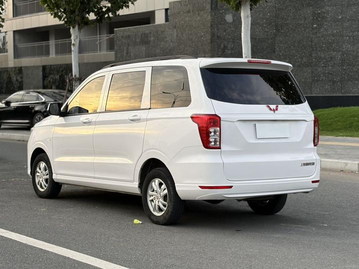 Wuling Hongguang 2021 Facelift 1.5L S LAR photo 4