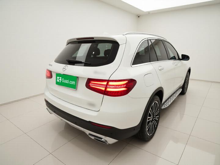 GLC 2018 GLC 200 4MATIC photo 6