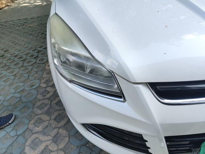 Kuga 2015 1.5L GTDi RWD Comfort photo 7