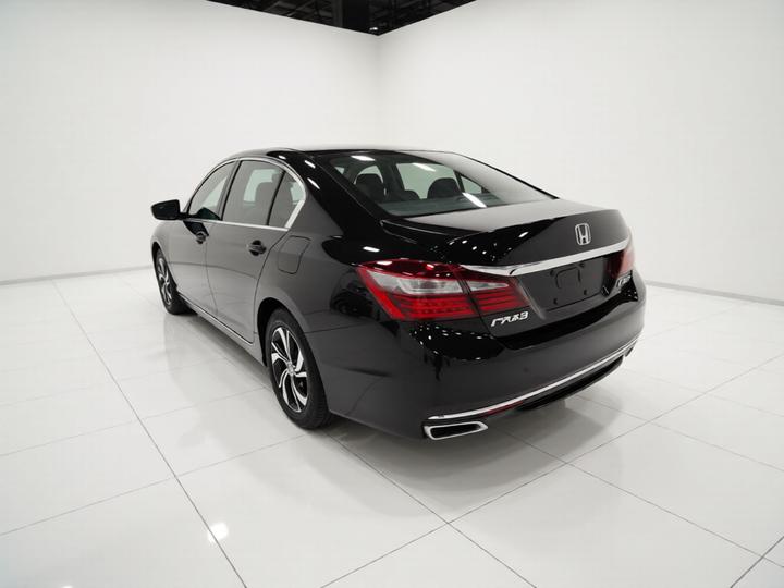 Accord 2016 2.0L Elite photo 4