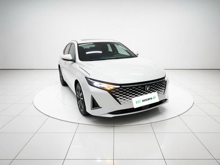 PLUS 2023 1.5T DCT Premium photo 3