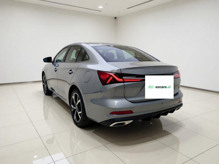 i5 2023 1.5L CVT photo 4