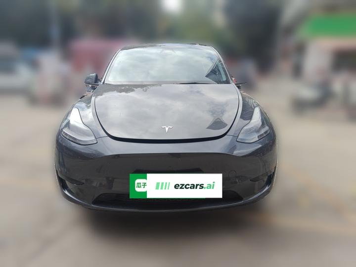 Model Y 2024 RWD photo 2