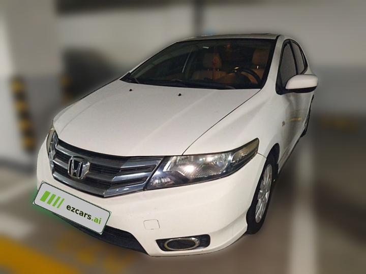 Classic 2012 1.5L MT Elite