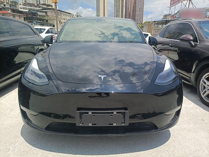 Model Y 2021 Standard Range RWD photo 2