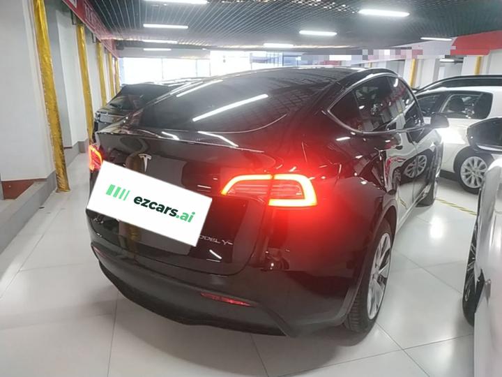 Model Y 2022 RWD photo 4