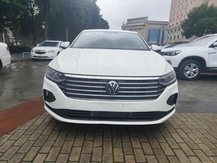Lavida 2023 1.5L AT photo 2