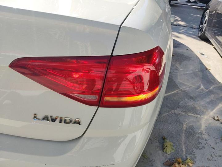 Lavida 2017 1.6L AT photo 7