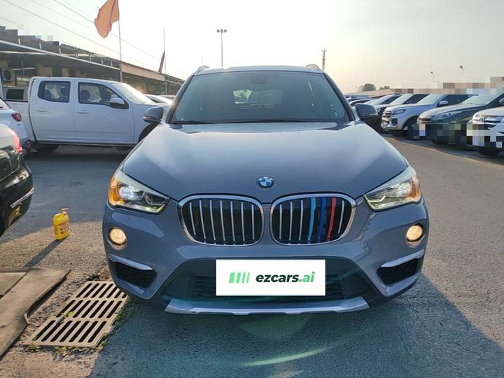 X1 2018 sDrive18Li Exclusive photo 2