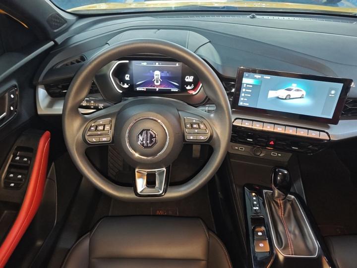 MG5 2021 180DVVT CVT Luxury photo 6