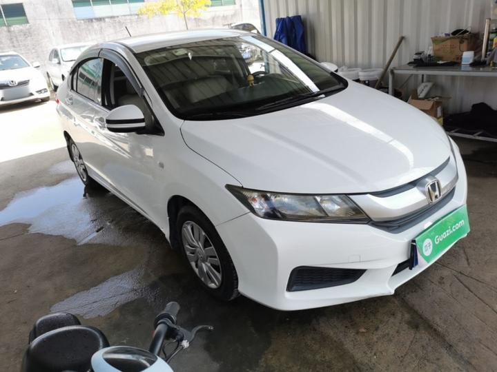 2017 1.5L CVT Comfort photo 3