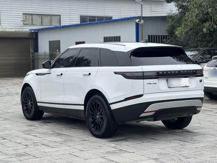 Range Rover Velar 2023 250PS photo 4