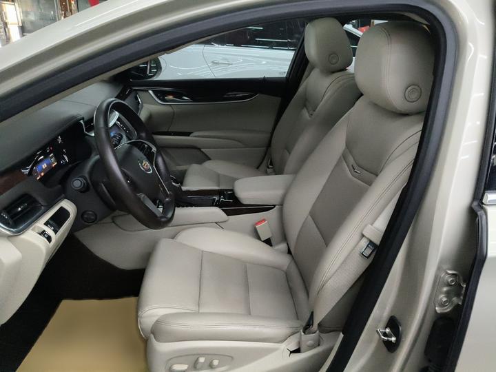 XTS 2015 28T Elite photo 8