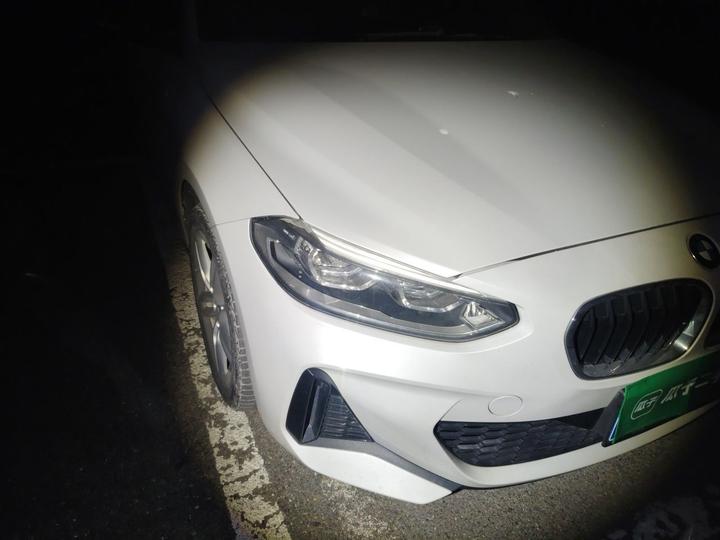 1 Series 2019 118i M Sport Package photo 7