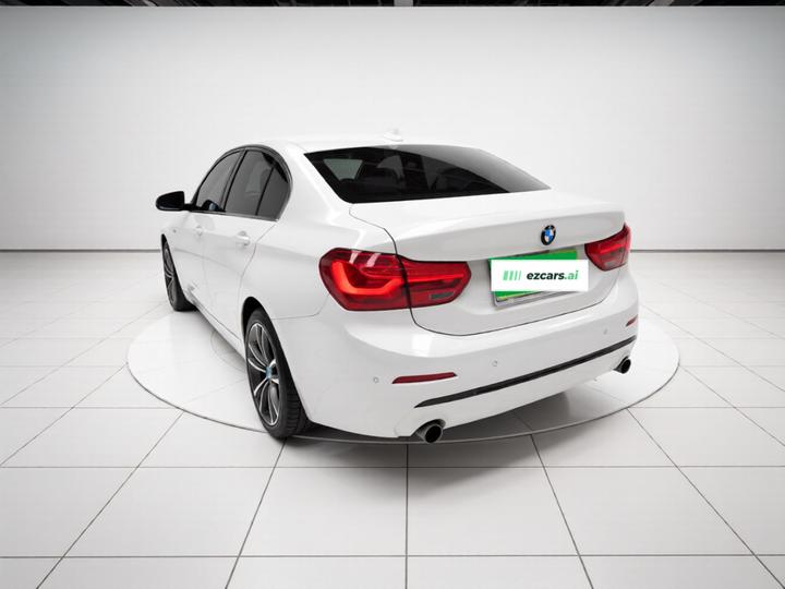 1 Series 2018 Facelift 120i Design Package photo 4