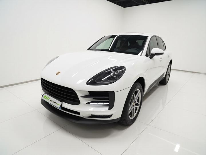 2018 Macan 2.0T