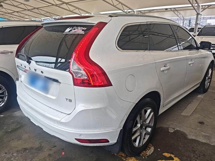 XC60 2017 T5 photo 6