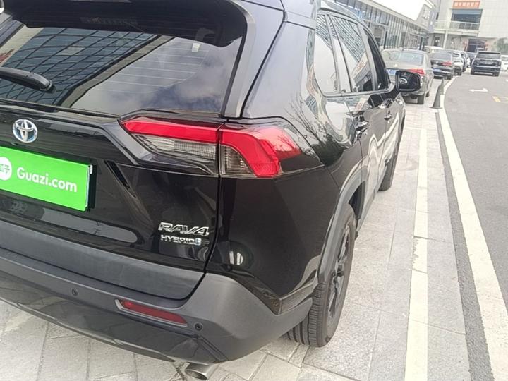 RAV4 2020 Hybrid 2.5L E-CVT AWD Elite PLUS photo 7