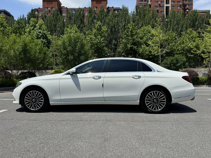 E-Class 2019 E 200 L photo 4