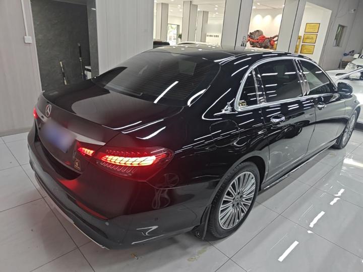 E-Class 2022 Facelift E 300 L Sport Luxury photo 4