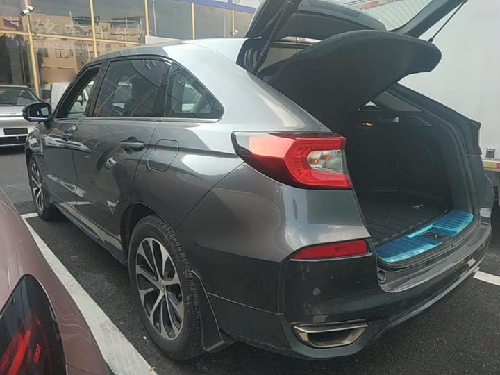 Avancier 2017 240TURBO RWD Exclusive photo 4