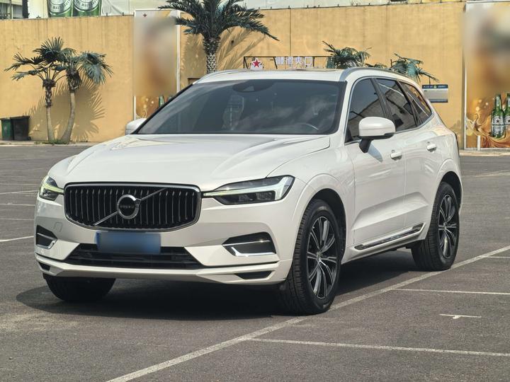 XC60 2021 T5 AWD Luxury