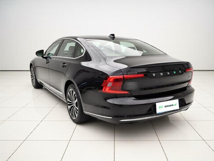 S90 2025 B5 Luxury photo 4