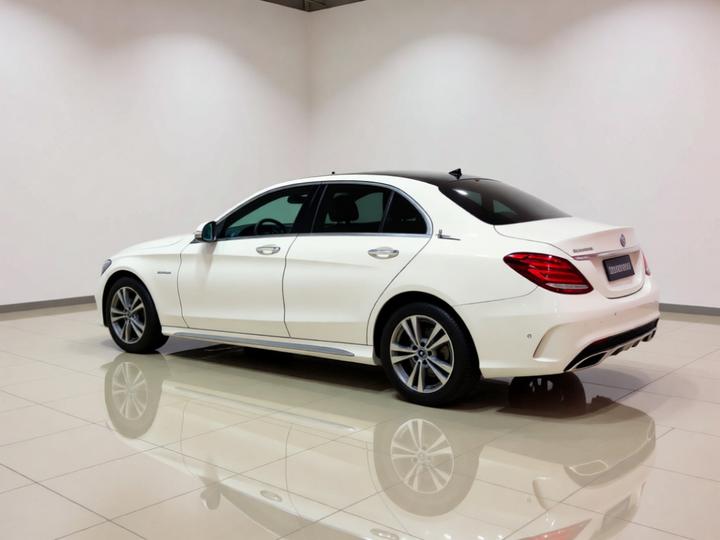 C-Class 2017 Facelift C 200 L Sport photo 4