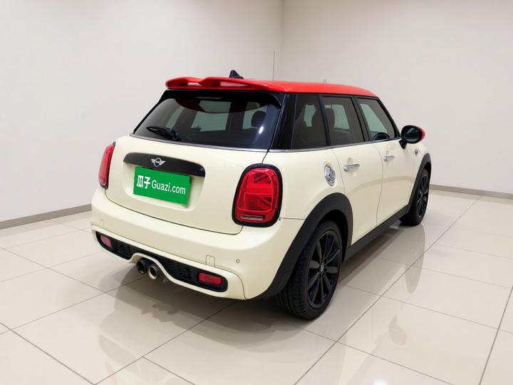 2015 2.0T COOPER S 5-Door photo 6