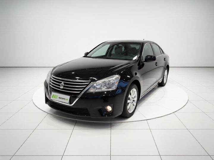 Crown 2012 2.5L Royal