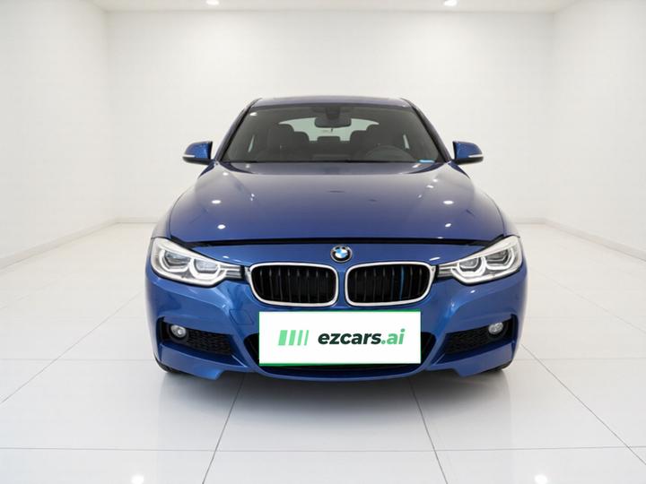 3 Series 2018 320i M Sport Package photo 2