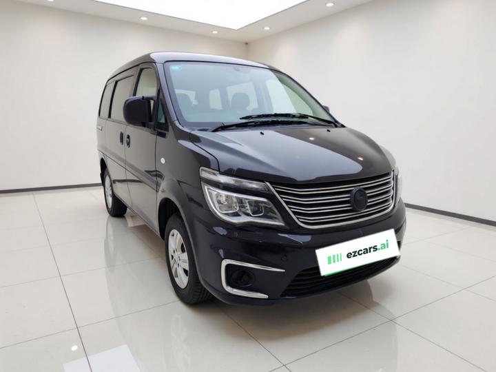 Lingzhi 2022 M5 1.6L 7-Seater photo 3
