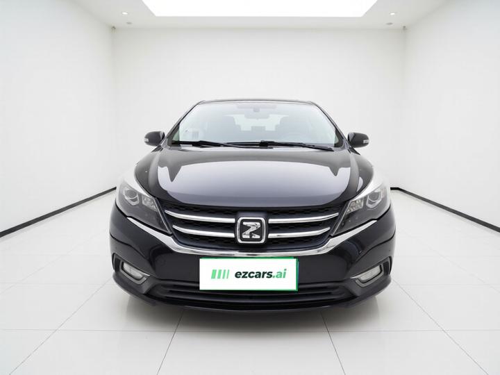 Z300 2014 1.5L MT Luxury photo 2