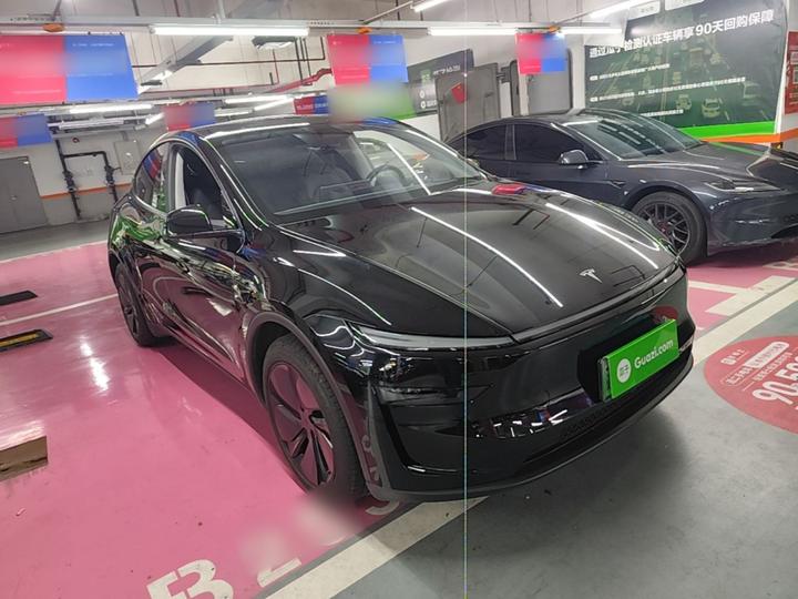 Model Y 2025 RWD photo 3