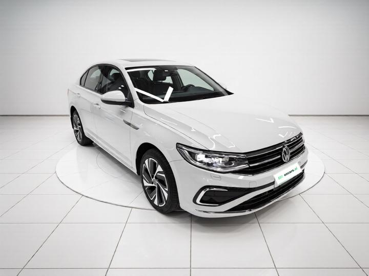 Bora 2023 200TSI DSGPRO photo 3