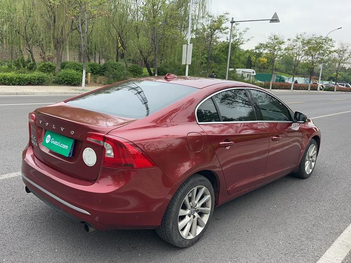 S60 2014 S60L 2.0T photo 4