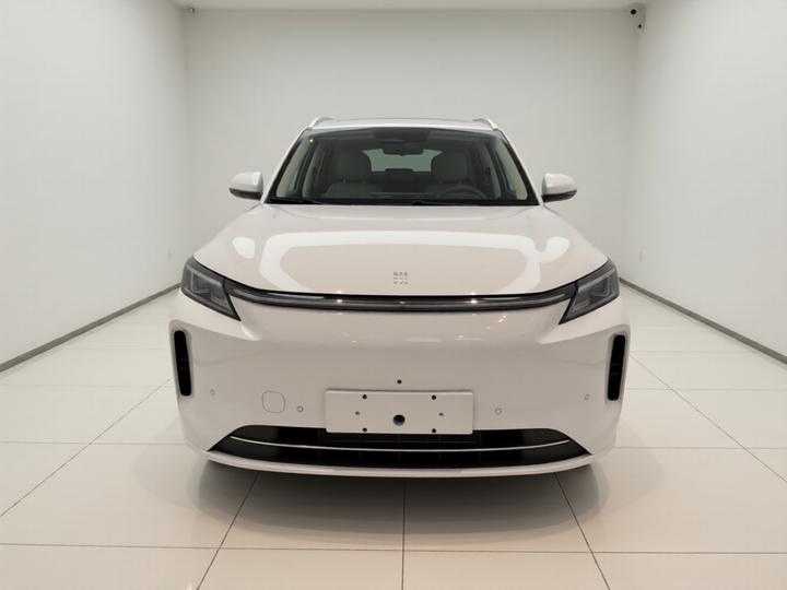 Bluelectric E5 PLUS 2026 230km Extended Range Ultra 5-Seater photo 2