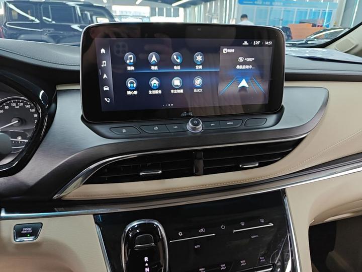 GL8 2023 Facelift Luxury photo 8