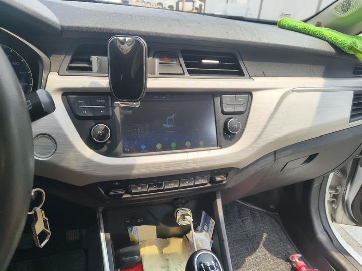 Vision X3 2020 1.5L MT Elite photo 5