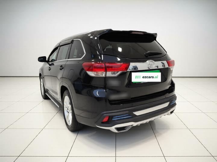 Highlander 2018 2.0T AWD Premium 7-Seater China V photo 4