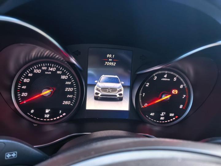 GLC 2016 GLC 260 4MATIC Luxury photo 7
